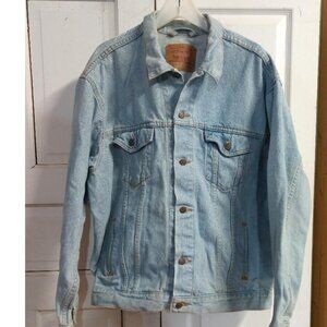 Levis X-Large Vintage Denim Jacket With Button Closure